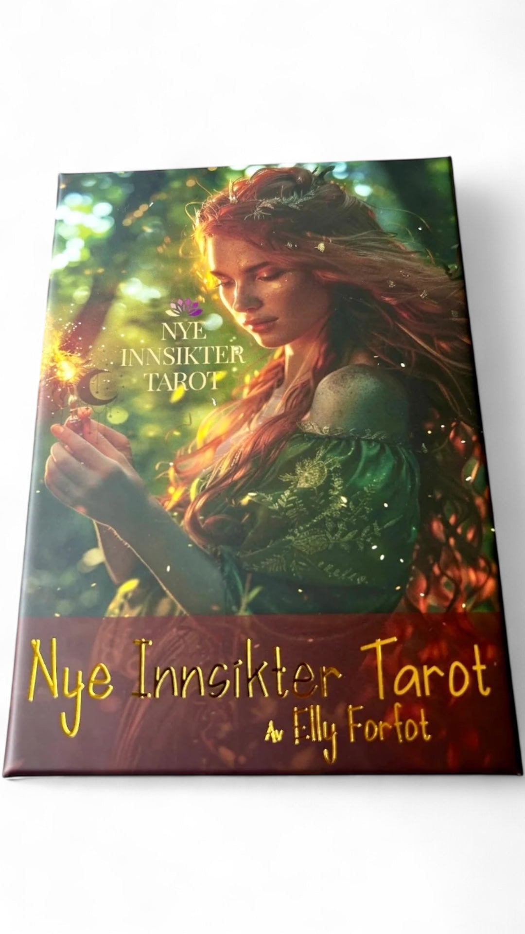 Nye Innsikter Tarot – tarotkort med tekst og guidebok (norsk)