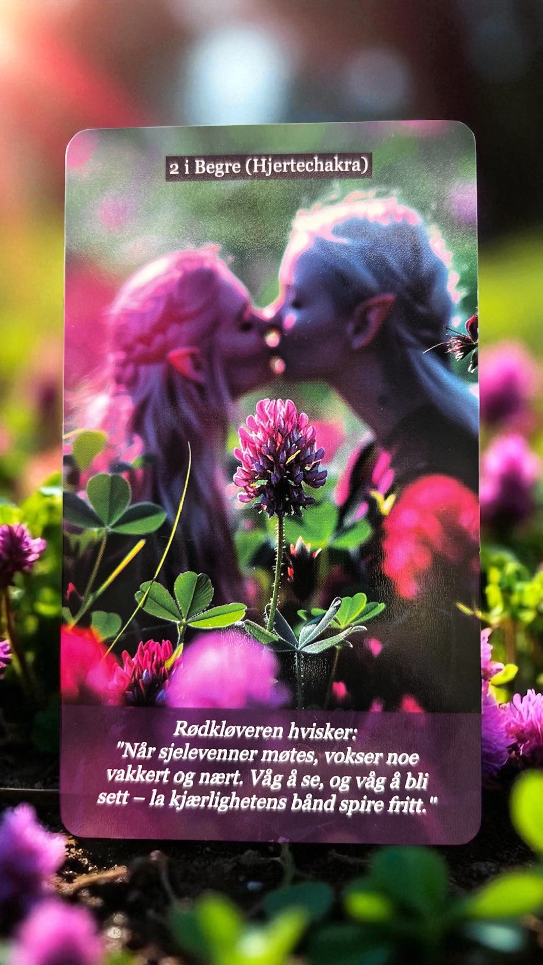 Blomstene hvisker – tarotkort på norsk (78 kort)